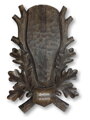 Řezbovaná podložka pod trofej JL/3